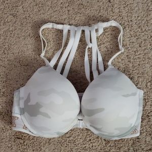 Victoria Secret Wear Everywhere Pushup Bra 34D